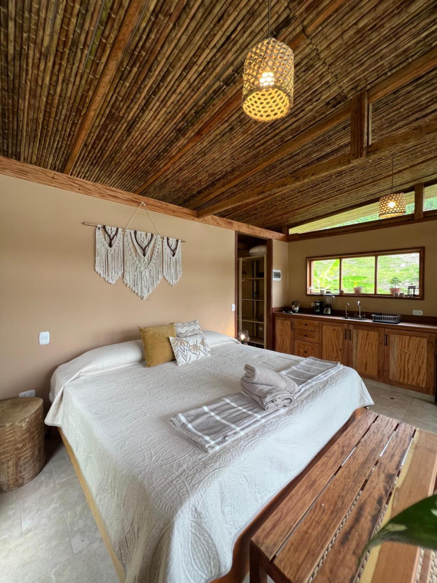 Tierra Alta, Refugio De Montana, Sauce Hotell Exteriör bild